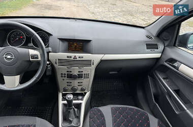 Універсал Opel Astra 2007 в 