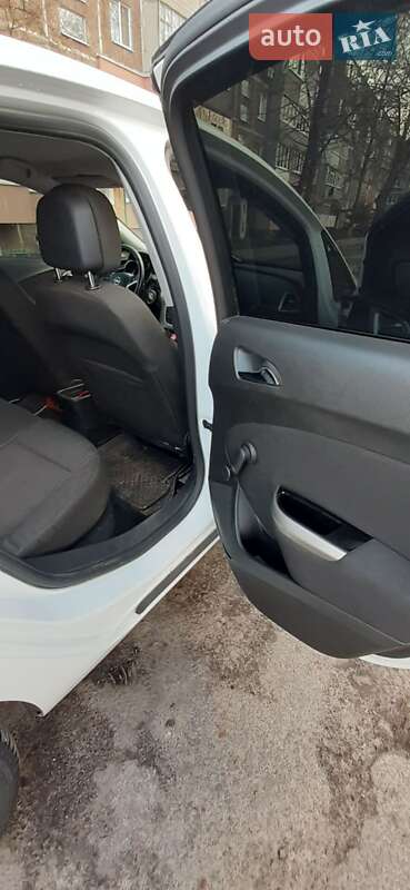 Хэтчбек Opel Astra 2011 в Нежине