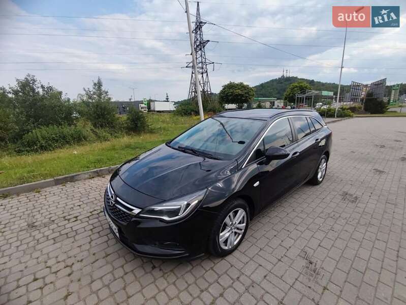 Универсал Opel Astra 2017 в 