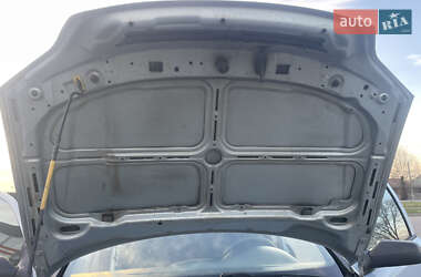 Седан Opel Astra 2005 в 