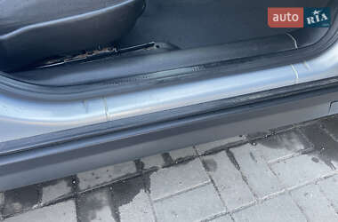 Седан Opel Astra 2005 в 