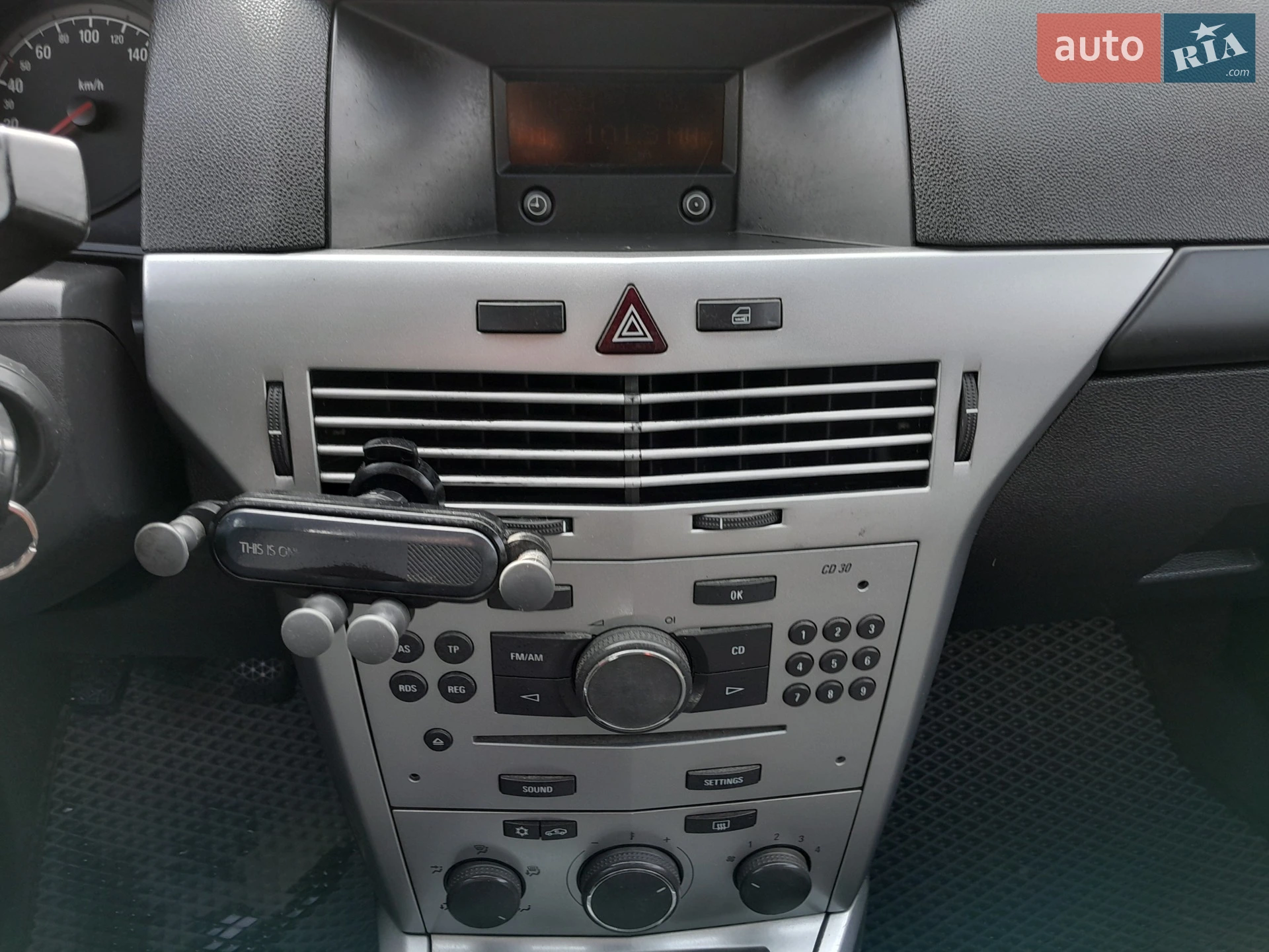 2012 Opel Astra - мініатюра 12
