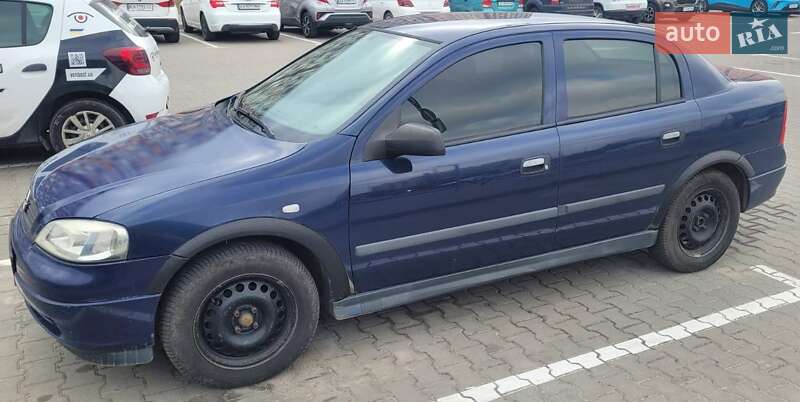 Седан Opel Astra 2007 в Киеве