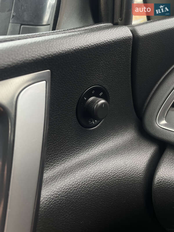 Универсал Opel Astra 2011 в Бердичеве