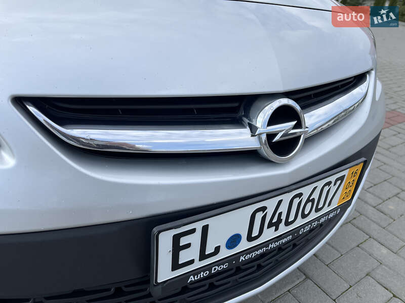 Універсал Opel Astra 2014 в Золочеві