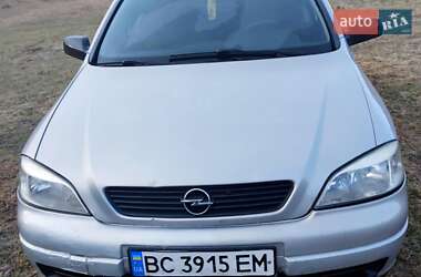 Хэтчбек Opel Astra 2007 в 