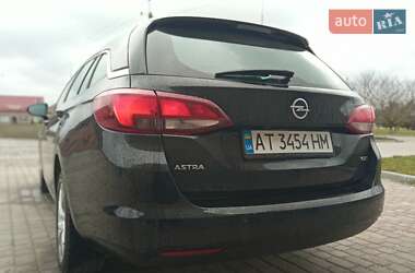 Універсал Opel Astra 2017 в 