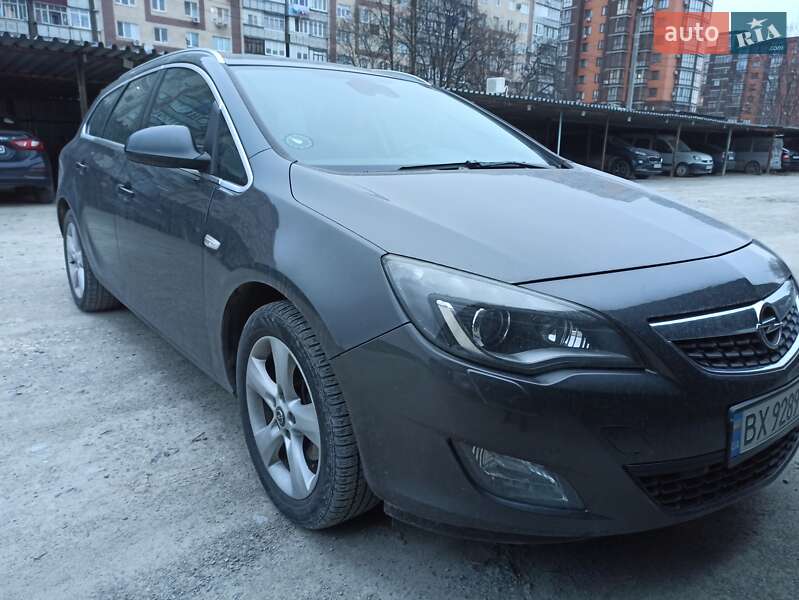 Универсал Opel Astra 2011 в Каменец-Подольском фото 9 Универсал Opel Astra 2011 в Каменец-Подольском