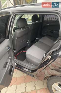 Универсал Opel Astra 2008 в 