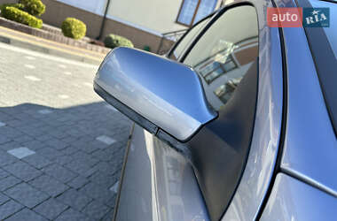 Хэтчбек Opel Astra 2004 в Дрогобыче
