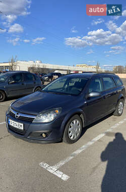 Универсал Opel Astra 2005 в 