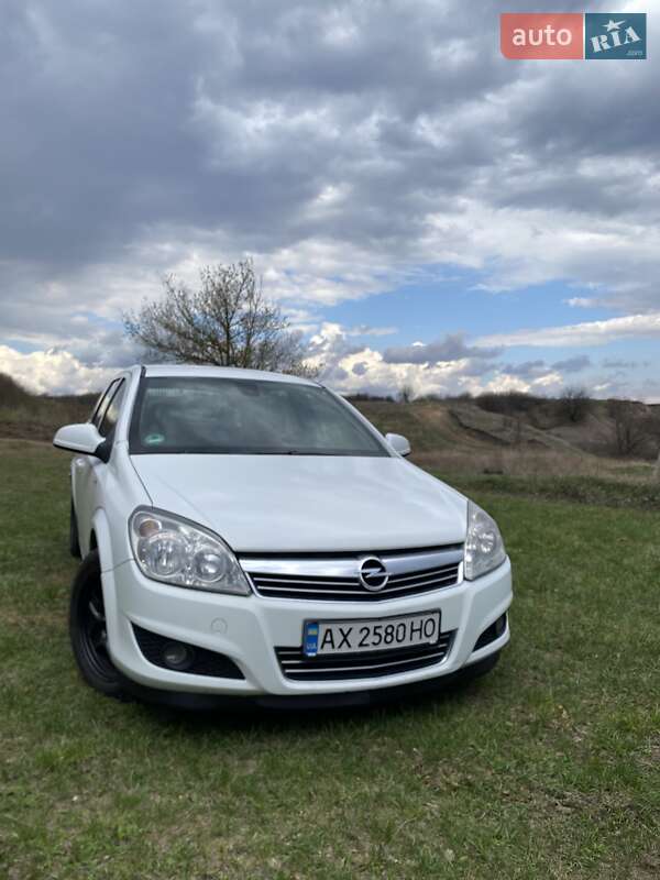 Opel Astra 2009