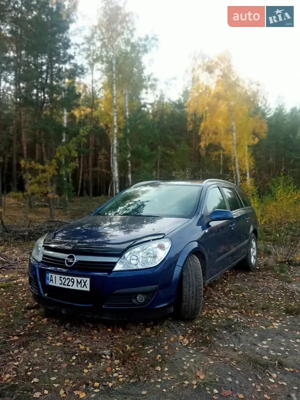 Универсал Opel Astra 2005 в 