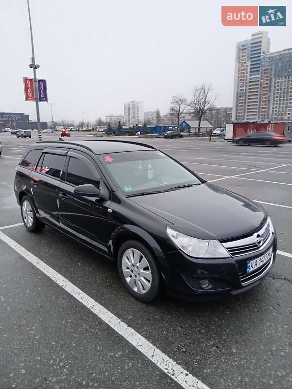 Универсал Opel Astra 2007 в 