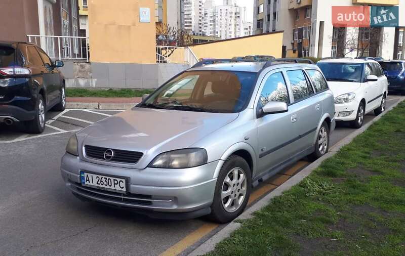Универсал Opel Astra 2003 в 