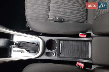 Универсал Opel Astra 2011 в 