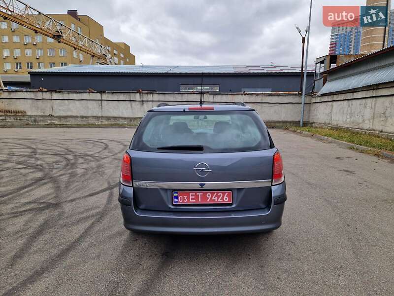 Універсал Opel Astra 2006 в Києві