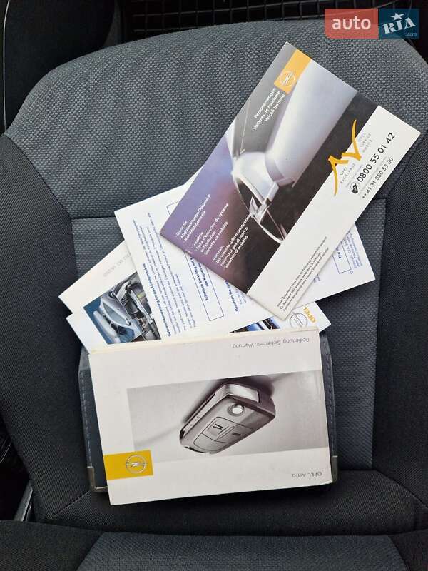 Універсал Opel Astra 2006 в Києві