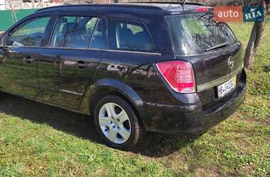 Универсал Opel Astra 2008 в 