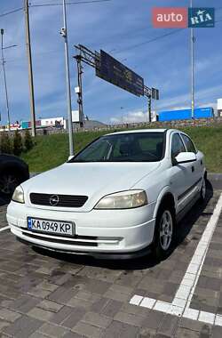 Седан Opel Astra 2001 в 