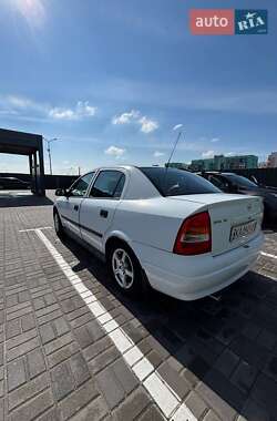 Седан Opel Astra 2001 в 
