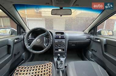 Седан Opel Astra 2001 в 