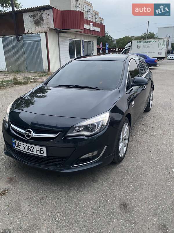 Opel Astra 2013