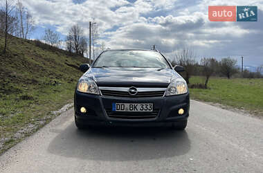 Минивэн Opel Astra 2007 в Надворной