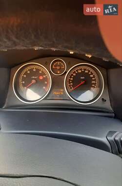 Универсал Opel Astra 2008 в 