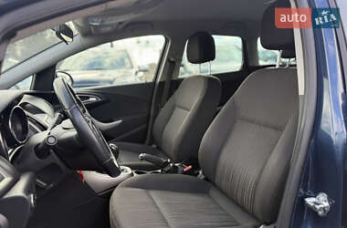 Универсал Opel Astra 2011 в 