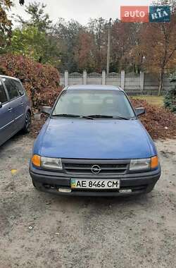 Седан Opel Astra 1993 в 
