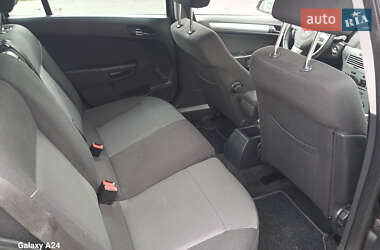 Универсал Opel Astra 2009 в 
