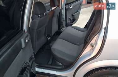 Седан Opel Astra 2004 в 