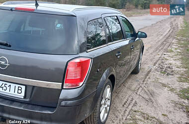 Универсал Opel Astra 2009 в 