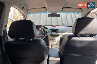 Универсал Opel Astra 2007 в 