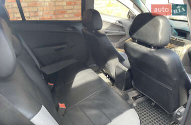 Универсал Opel Astra 2007 в 