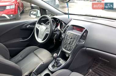 Универсал Opel Astra 2010 в 