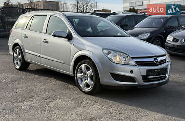 Универсал Opel Astra 2008 в 