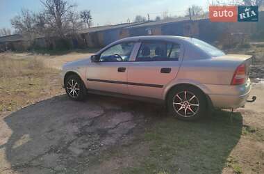 Седан Opel Astra 2007 в 