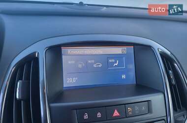 Універсал Opel Astra 2013 в 