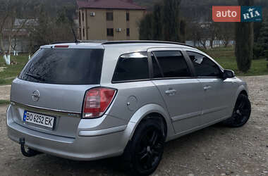 Универсал Opel Astra 2009 в 