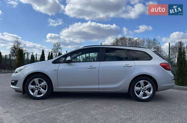 Универсал Opel Astra 2015 в 