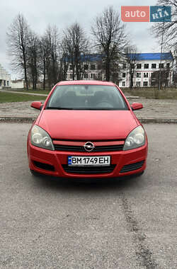 Хэтчбек Opel Astra 2005 в 