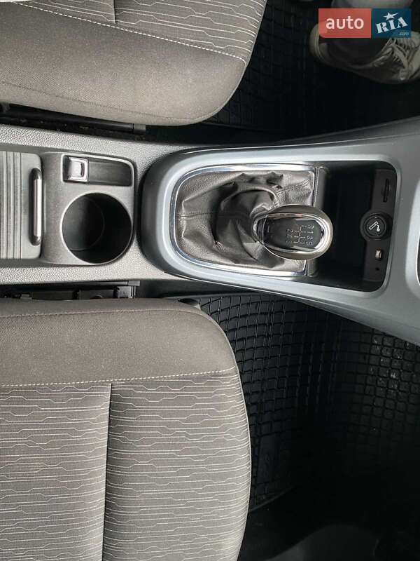 Универсал Opel Astra 2013 в Коломые