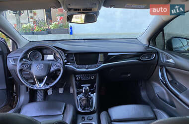 Универсал Opel Astra 2017 в 