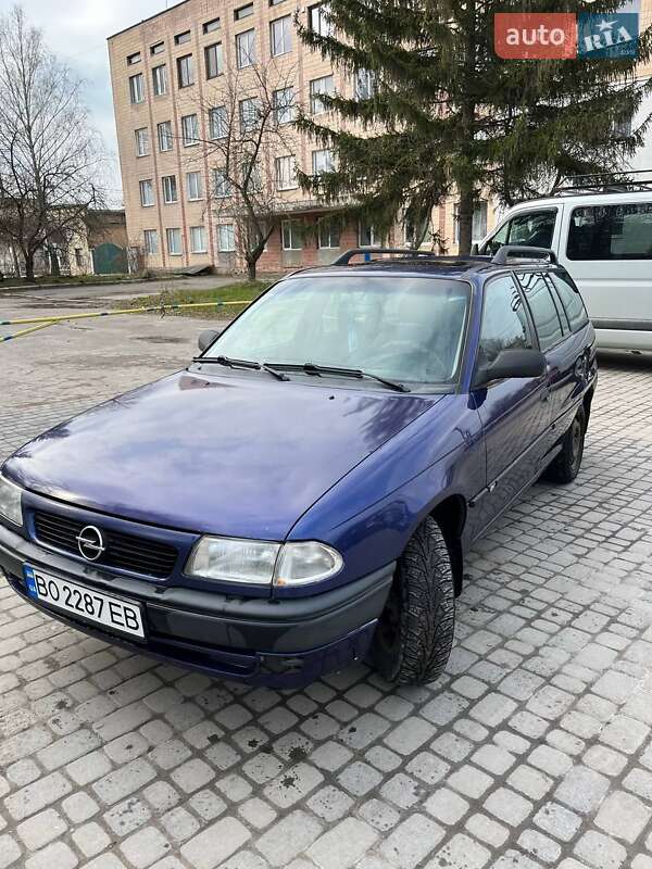 Универсал Opel Astra 1994 в Тернополе
