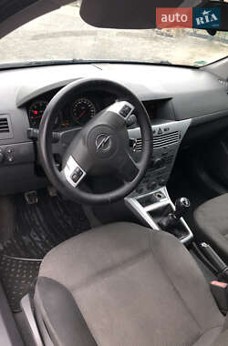Универсал Opel Astra 2009 в 