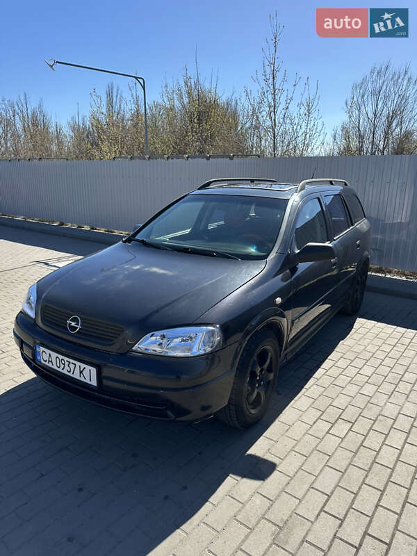Универсал Opel Astra 1998 в 