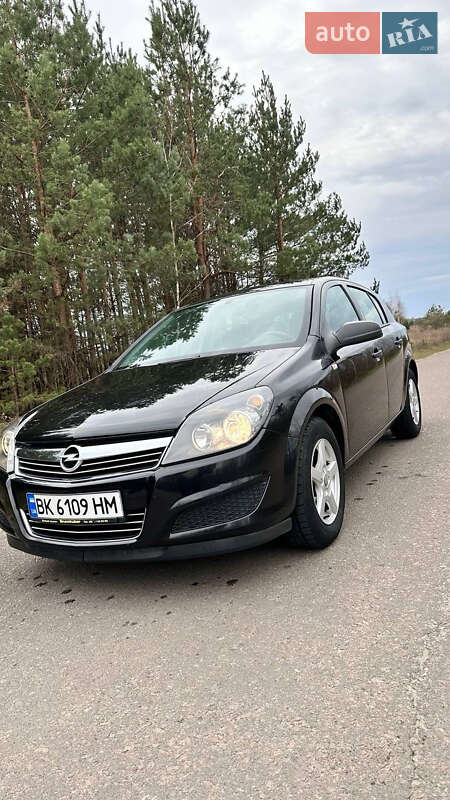 Opel Astra 2009
