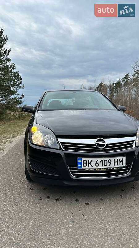 Хетчбек Opel Astra 2009 в Костопілі